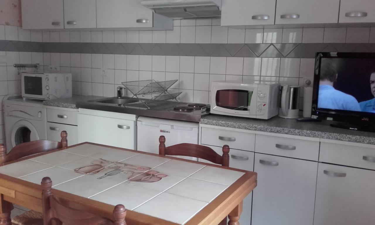 Gite Les Hirondelles Plombieres-les-Bains Bagian luar foto